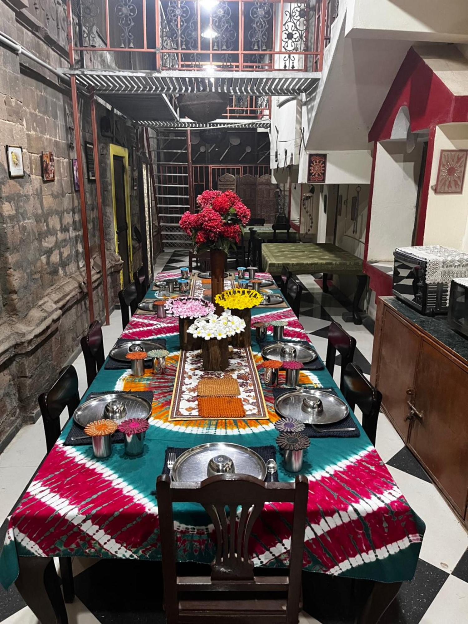 Sharad Baug Homestay Бхудж Экстерьер фото