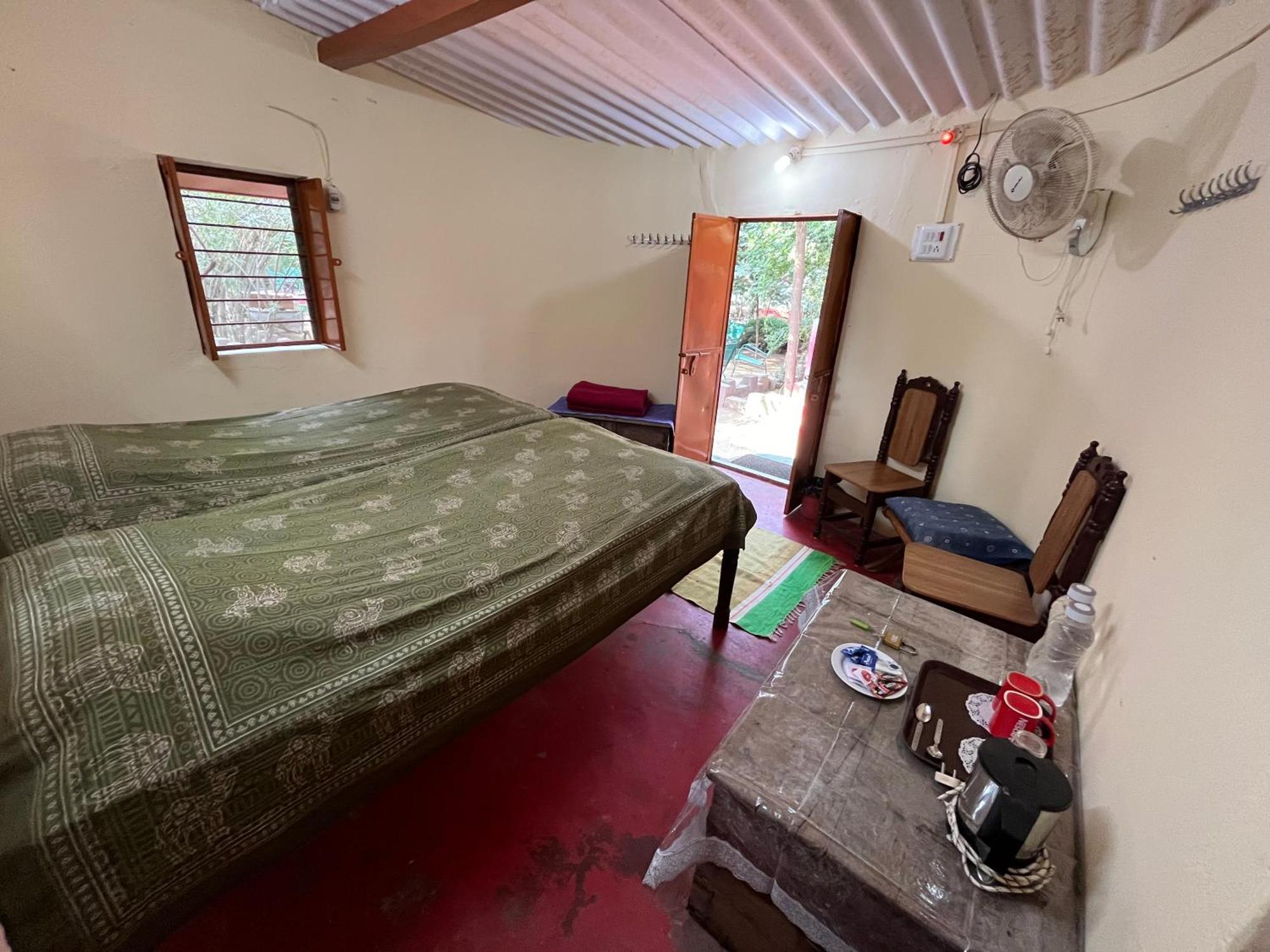 Sharad Baug Homestay Бхудж Экстерьер фото