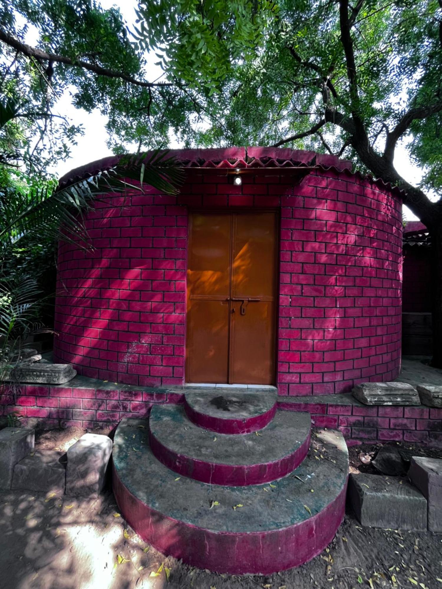 Sharad Baug Homestay Бхудж Экстерьер фото