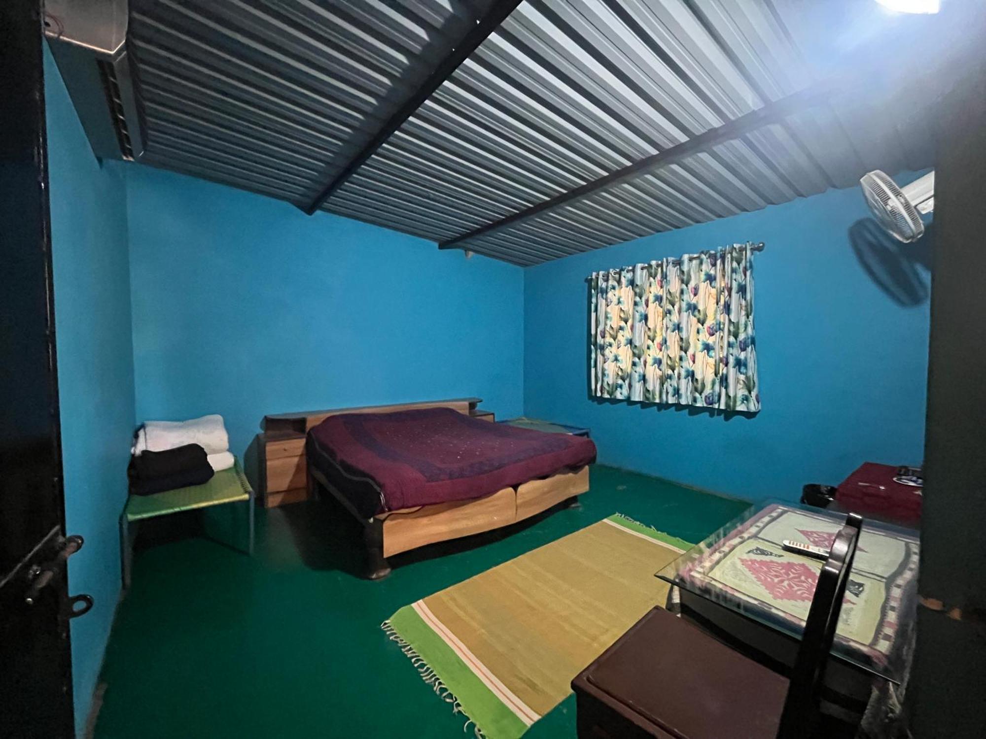 Sharad Baug Homestay Бхудж Экстерьер фото