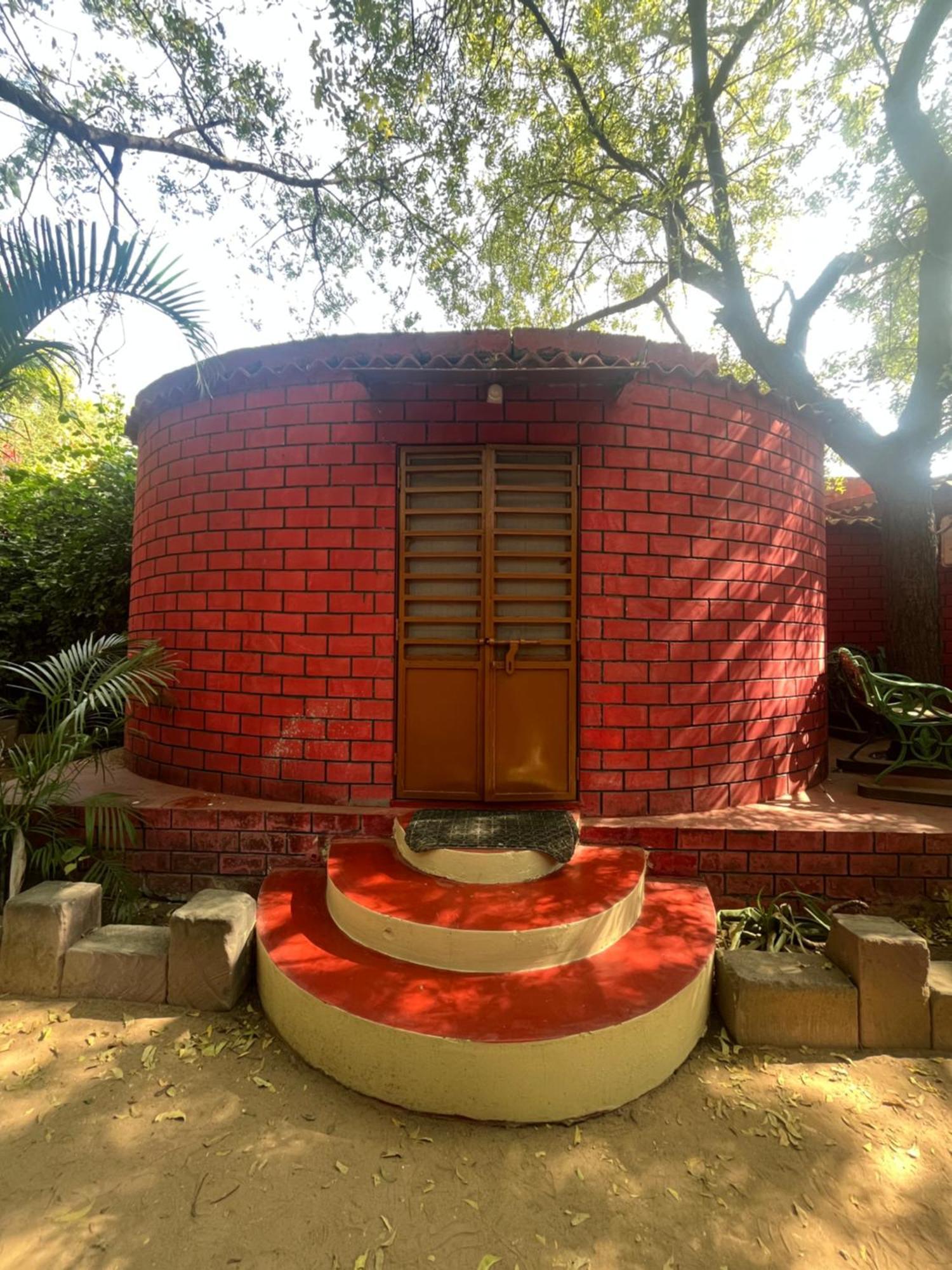 Sharad Baug Homestay Бхудж Экстерьер фото