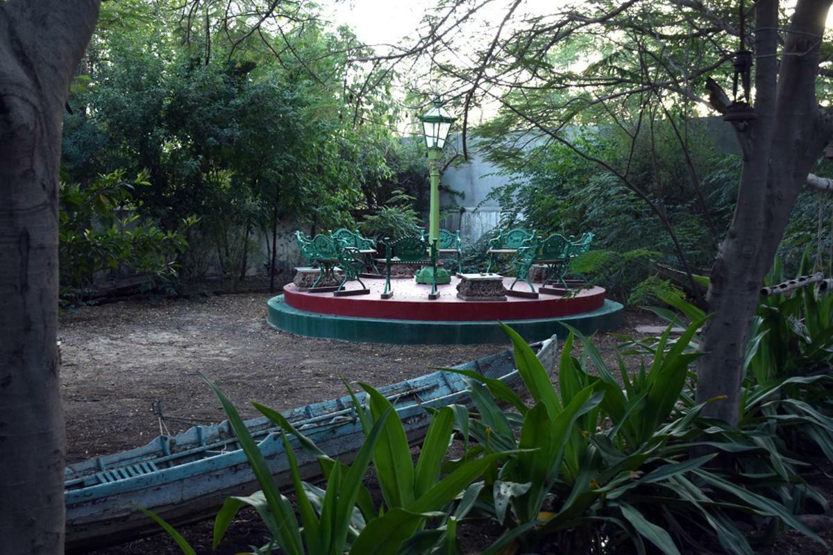 Sharad Baug Homestay Бхудж Экстерьер фото